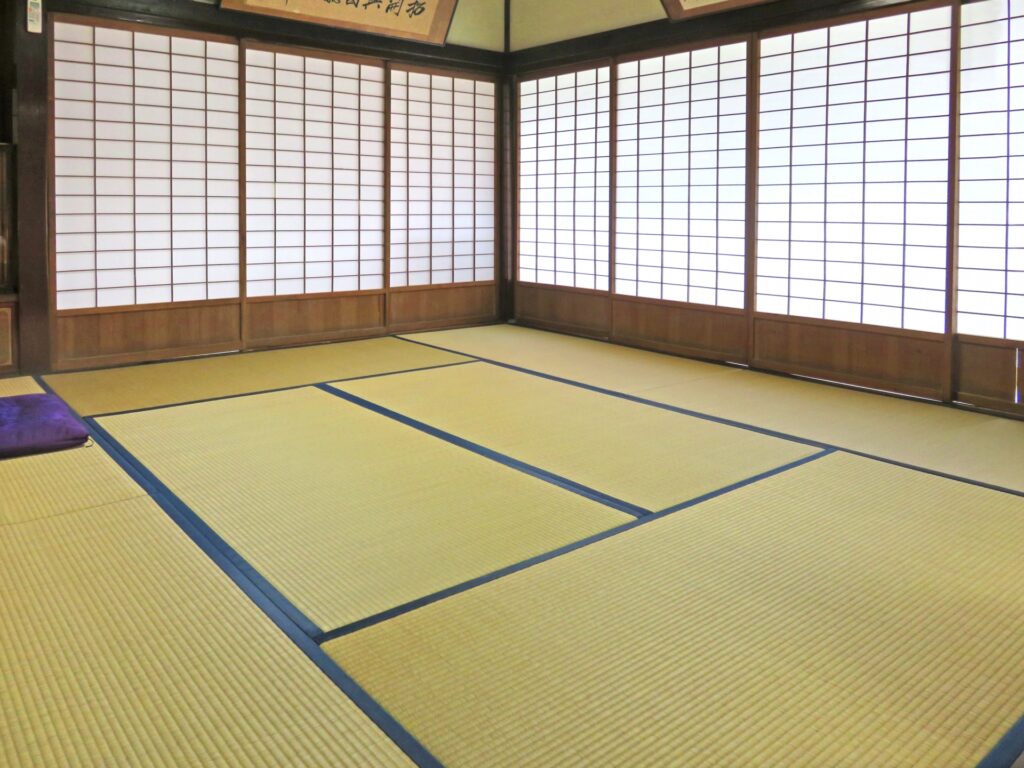 「予算内で畳表を替えることができて助かりました。」